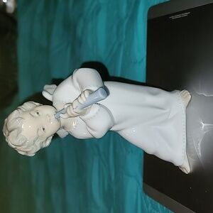 Lladro Angel‎ With Flute Glossy Porcelain Figurine #4540 Cherub Playing Horn